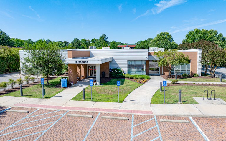 364 S Independence Blvd